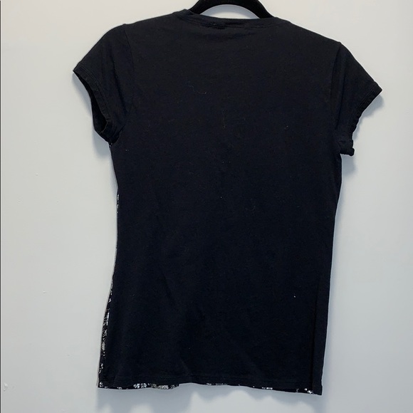 💯Tahari black/silver tee metallic print sz M - Picture 4 of 4